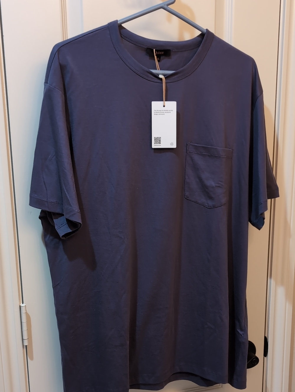 Quince Men's Blue Gray Pocket Tee - Short Sleeve Crew Neck NWT